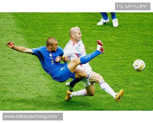 足球明星踢法全解析从基础技巧到高级战术一网打尽 足球明星踢法全解析从基础技巧到高级战术一网打尽