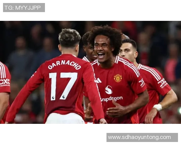 12月4日足球明星盛典回顾与精彩瞬间盘点 12月4日足球明星盛典回顾与精彩瞬间盘点