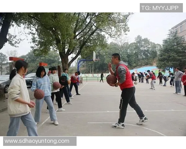 林寨明星村篮球热潮引领乡村振兴助力青少年成长与团结精神提升 林寨明星村篮球热潮引领乡村振兴助力青少年成长与团结精神提升